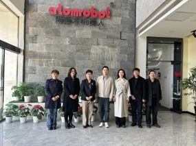 学校领导走访经开区企业  共绘校企合作新图景